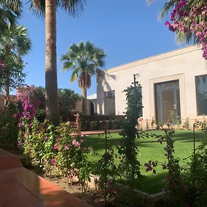 المنزل فيلة