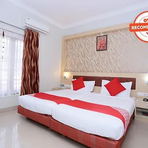Oyo Flagship 27724 Nandanam Park Hotel Thiruvananthapuram